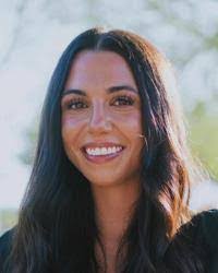 Liliana Yoder's Instagram, Twitter & Facebook