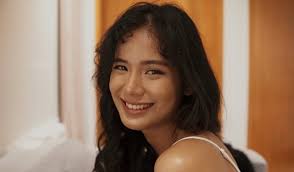 Celebrity couple devon seron and kiko estrada joined the vlogging craze with their new youtube channel. Devon Seron Posts About Challenges Amid Rumored Breakup With Kiko Estrada