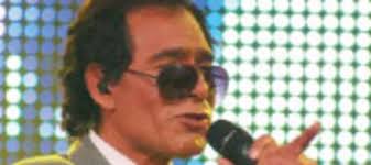 Tony Rosado le quitó tema a “Julio Iglesias”