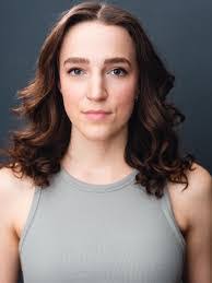 Etta Skinner's Instagram, Twitter & Facebook