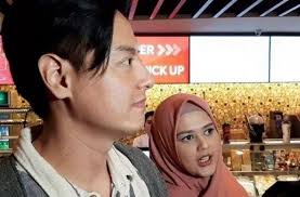 Istimewa, Roger Danuarta dan Cut Meyriska Dapat Umrah Gratis