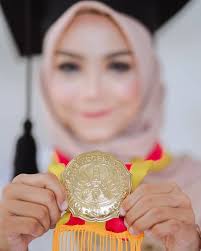 Annisa Fitri (@annisafin_) · Instagram 照片和视频