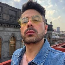 Oscar Cid's Instagram, Twitter & Facebook