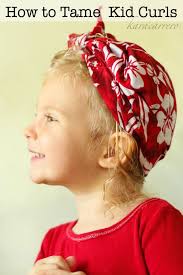 How to plop curly hair with a t shirt. Wet Hair Plop Keeping Curls From Tangling While Wet