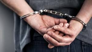 Dia adalah erdian aji prihartanto atau lebih dikenal dengan nama anji. Polisi Tangkap Musisi Inisial An Terkait Narkoba Di Cibubur