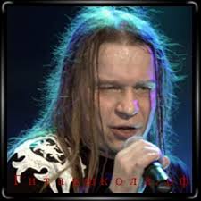 Просто рокеры слушают менее «тяжелую» музыку, и в. Valerij Kipelov Samyj Massovyj Muzykant Metallist Gitarshkola