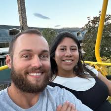 Can the cab of a bronco be removed to clean the frame?