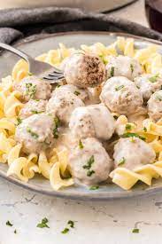These are simple delicious and the whole family will love them. Creamy Garlic Mushroom Meatballs Easy Frozen Meatball Recipe