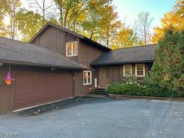 The Preserve at Gully Brook Condominiums, Willoughby, OH Real Estate &  Homes for Sale