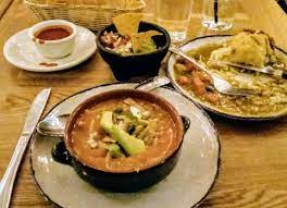La serenata means to serenade, and to celebrate the joy of life with our unique and rich taste of food that will satisfy your palate. La Serenata Gourmet Los Angeles Westside Menu Preise Restaurant Bewertungen Tripadvisor