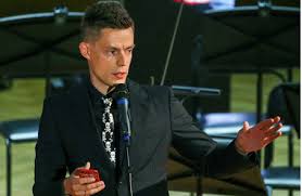Ю́рий дудь (1986 ел, 11 октябрь потсдам, адр) — россия журналисты һәм видеоблогеры. Mykkz5ypbn Osm