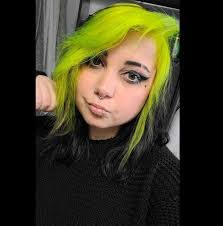 Alysha Williams's Instagram, Twitter & Facebook