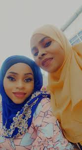 MAMA YNG ALIWAH KUNAMBIA UKIWA NA NIA SAFI HUTAWEZA KUMPOTEZA MTU YOYOTE  WAO NDIO WATAKUPOTEZA ( one utaishi km malkia dear mom🥰🥰😍😍😍🥰