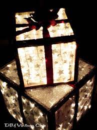 27 Diy Outdoor Christmas Decorations To Light Up Your Home Christmas Decorations Diy Outdoor Outdoor Christmas Outdoor Christmas Decorations