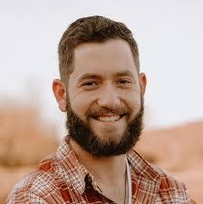 Howard Hipp's Instagram, Twitter & Facebook