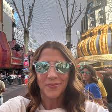 Ronn here again.... I'm a gay originally from the East Coast. This was my  favorite shopping mall in New Jersey. Bj's, Dick's and Seamans! Talk about  one stop shopping!!!! #LongLiveLaughs #LaughsUnlimited #LaughterIsMedicine #