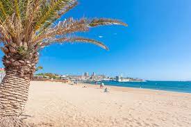 Save up to $379^ when you bundle your flight & hotel. 10 Choses A Faire A Saint Raphael Pour Des Vacances Reussies Entre Terre Et Mer Patrimoine Et Farniente Guides Go