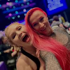 Colleen Jolly (@colleenjolly) • Instagram photos and videos