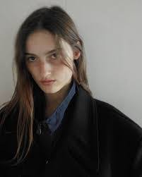 Alex Brewer's Instagram, Twitter & Facebook