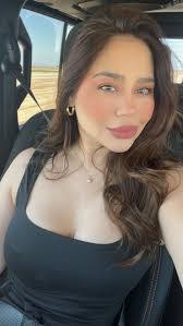 Fannie Wells's Instagram, Twitter & Facebook