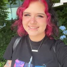 McKenna-Grace Phelps (@whoevencares14)