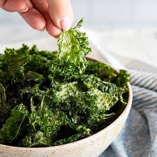 The low carb tv dinners on our a la carte menu have less than 9g carbs per 100g of food per main course, side dish, soup or dessert. Qfimd6ucy9zhbm