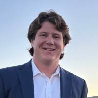 100+ "Posin" profiles