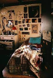 'our thoughts and prayers are with queen elizabeth and the people of the united kingdom at this time.' Not Gay Room Ideas