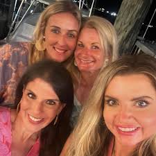 Ashley Norris Hobbs💫