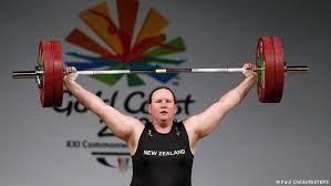 May 12, 2021 · in general, weightlifting for 30 minutes can burn between 90 and 126 calories, depending on a person's body weight. New Zealand S Hubbard To Be First Transgender Olympic Weightlifter News Dw 21 06 2021