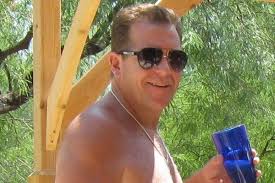 Fundraiser for Martin Mace by Krisan Partridge : Tee One Up for Mace