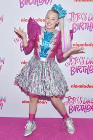 Joelle joanie jojo siwa (born may 19, 2003) is an american dancer, singer, actress, and youtube personality. Jojo Siwa Lifestyle Wiki Net Worth Income Salary House Cars Favorites Affairs Awards Family Facts Biography D Jojo Siwa Jojo Siwa Instagram Jojo