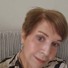 Someone explain eating chili with rice? This is new to me. Is it an east  coast thing?