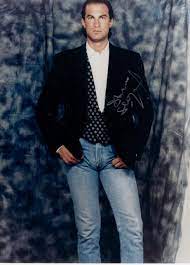 steven seagal brings us another tragic case of ill fitting denim fabric a crotchtastrophe steven seagal steven segal actors
