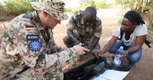 .militär in mali schwand auch in deutschland der rückhalt für den einsatz der bundeswehr dort. Air Transport Under The Auspices Of The Un