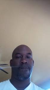 lORD DU'MAR fea LayZ Boy " Change "