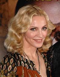 Legendary pop star madonna found herself the subject of ridicule online friday after she altered and posted several photos of prominent black icons to social media. Bildergalerie Madonna Wird 50 Wenn Das Alter Kommt Ist Sie Schon Woanders Bild 27 Von 27 Faz