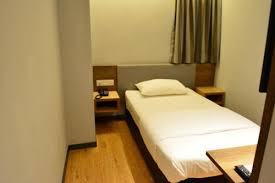 Go hotel ofrece a los huéspedes una base excelente durante su estancia en subang jaya, apenas a veinte minutos caminando de usj 7 station. Go Hotel Subang Jaya In Malaysia