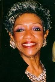 Carolyn Jacobi's Instagram, Twitter & Facebook