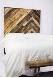 This should make the bed frame free (as long as you find pallets in good shape for free.) conclusion. Diy Pallet Chevron King Sized Headboard