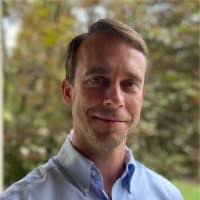 Lee Bragg's Instagram, Twitter & Facebook