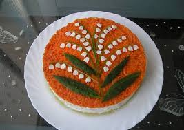 De obicei eu si tata eram resposabili cu prepararea ei. 40 De Idei De Ornat Salatele De Sarbatori