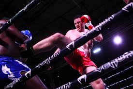 Those roads represent around 15000 kilometers. K 1 Event 13 Pugilistiquement Votre