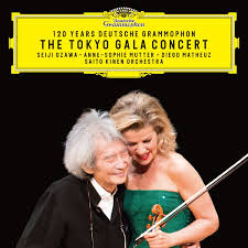 She was supported early in her career by herbert von karajan, and has had several works composed especially for her, by sebastian currier, henri dutilleux, sofia gubaidulina, witold lutosławski, norbert moret, krzysztof penderecki. The Tokyo Gala Concert Anne Sophie Mutter