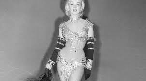 Here are only the best marilyn monroe wallpapers. 1125x2436 Marilyn Monroe New Look Iphone Xs Iphone 10 Iphone X Wallpaper Hd Celebrities 4k Wallpapers Images Photos And Background