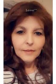 Ruth Faria's Instagram, Twitter & Facebook