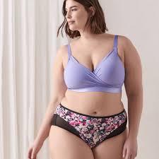 12.633 surprise valentine vídeos gratuitos encontrados en xvideos con esta búsqueda. The Best Bras For Large Busts That Accommodate Dd Sizes In 2021 Self