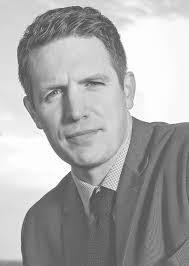 Aaron Montz's Instagram, Twitter & Facebook