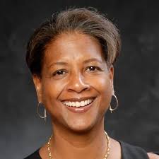 Gwen Norton's Instagram, Twitter & Facebook