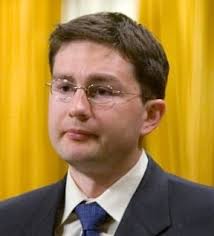 🇨🇦 Michelle Lindsay 🇨🇦 (@votemichelleppc)